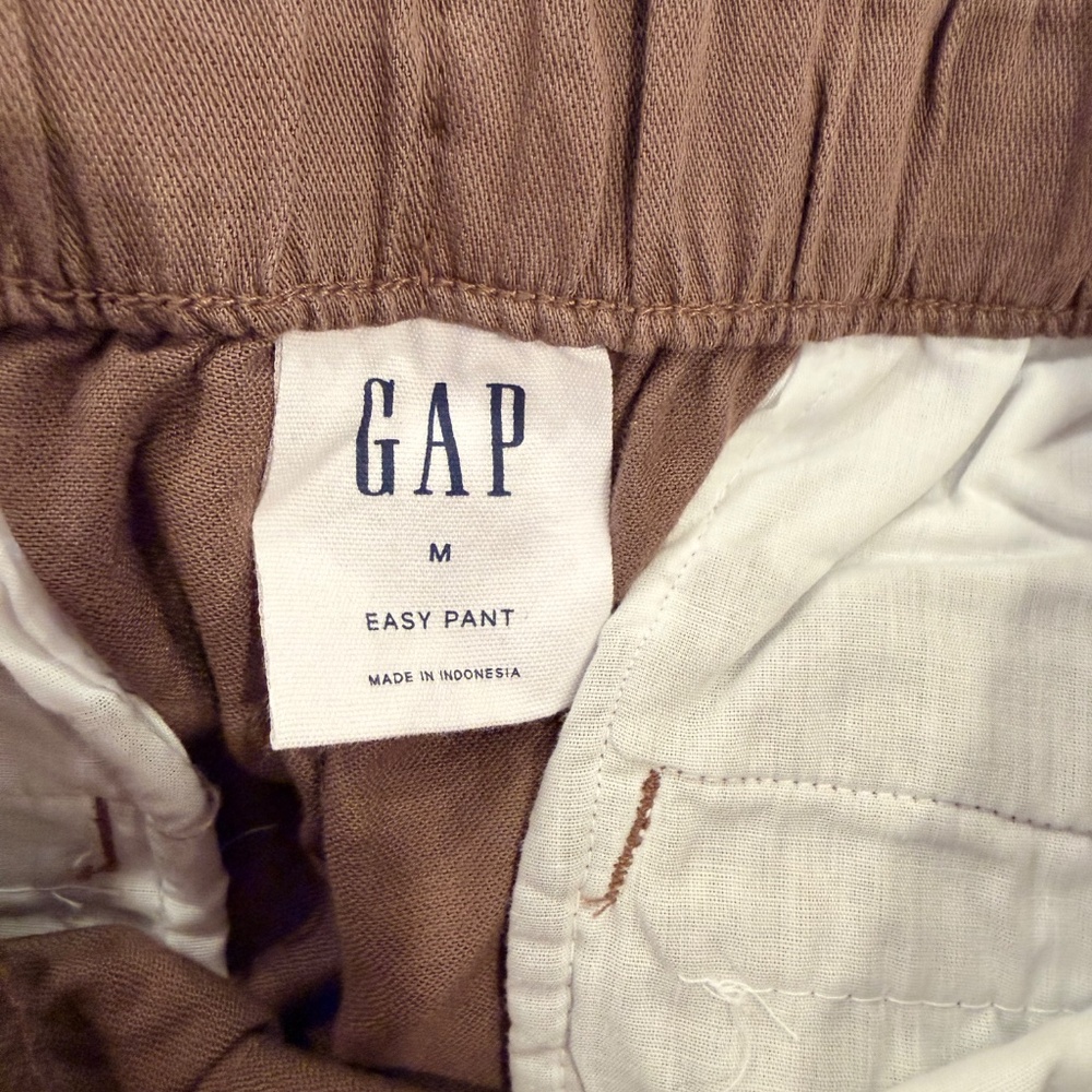 NWT GAP Mid Rise Straight Leg Easy Pant Size M Wassel - Picture 4 of 4